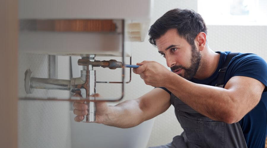 Sink pipe leak repair in McCaskill, AR